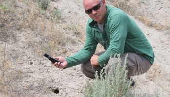 Monitoring ground squirrel colonies